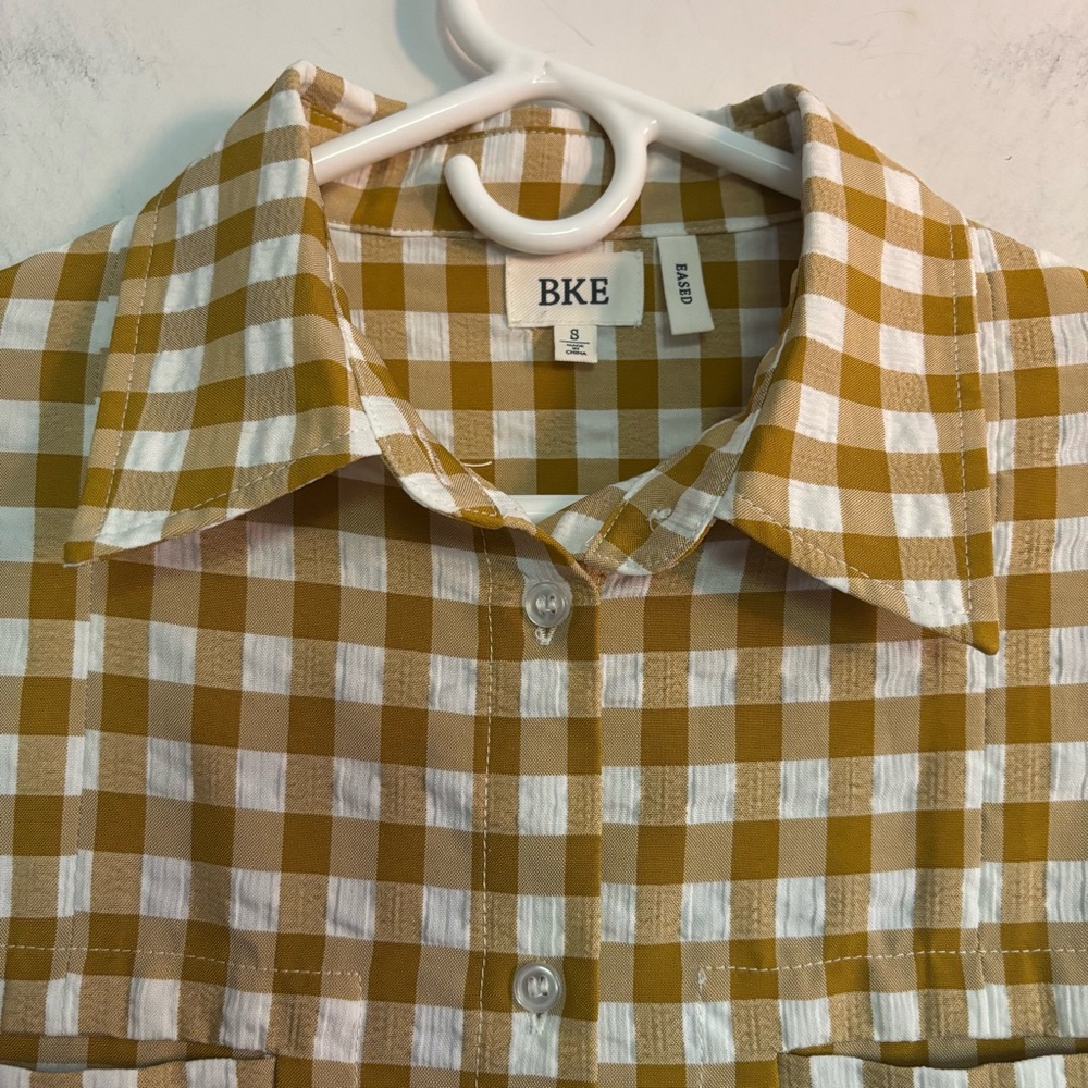 BKE Gold & White Plaid Shirt NWOT